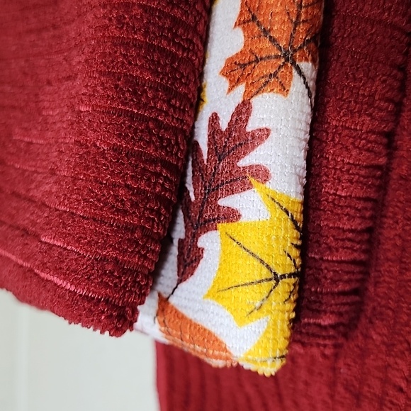 Microfiber Towels Set of 5. Fall leaves New no tags - Picture 5 of 5